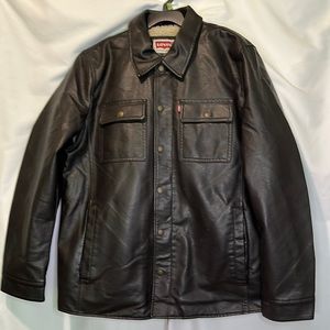 Men’s Levi’s Faux Leather Trucker Jacket Size M